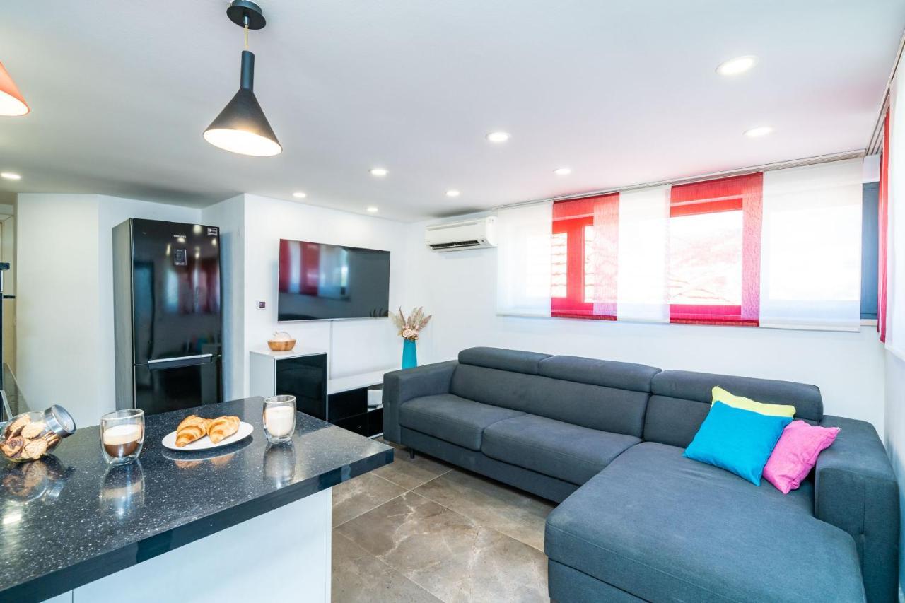Oasis Apartment Дубровник Экстерьер фото