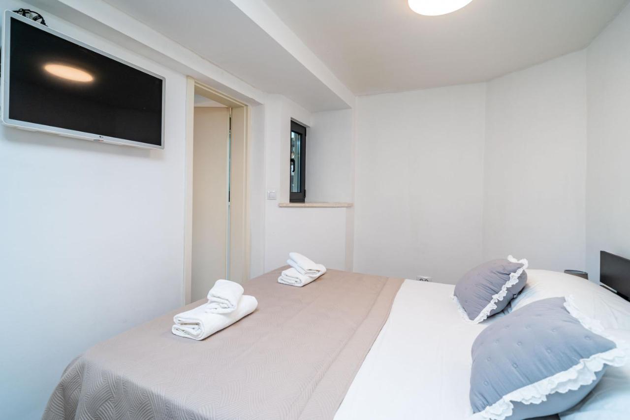 Oasis Apartment Дубровник Экстерьер фото